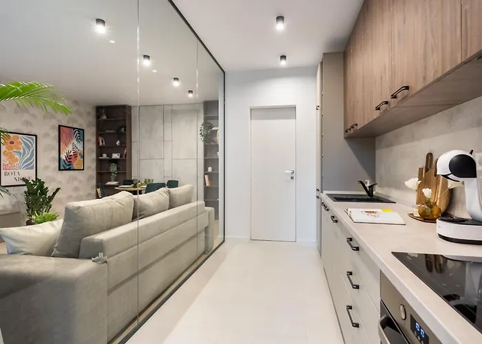 Botanlque 1br In Business Centre Bukarest