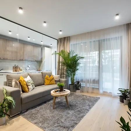 Appartement Botanlque 1br In Business Centre Boekarest