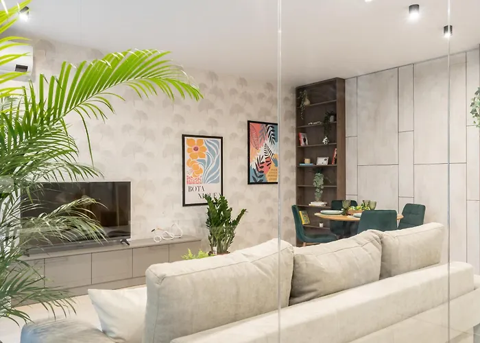 公寓 Botanlque 1br In Business Centre